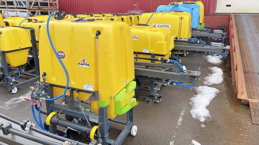 Опрыскиватель полевой навесной Kaffa 600/1 (600 л)
