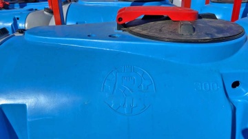Опрыскиватель полевой навесной Biardzki P329 (300 л)