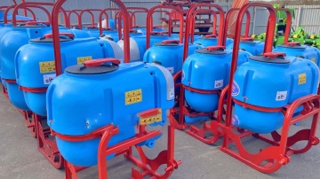 Опрыскиватель полевой навесной Biardzki P329/4 (200 л)