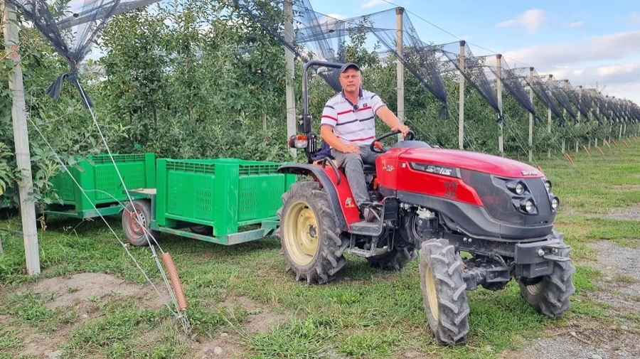 Минитрактор Solis-Gold | Солис-Голд 26 Mit 4x4 6+2B STD agri 6.00-12 / 8.3-20 (с ПСМ)